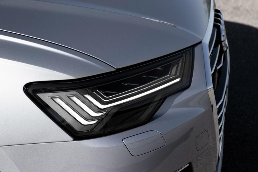 Детали экстерьера Audi A6 50 TDI Quattro (C8) 2018 года  (WW) (фото 11 из 40)